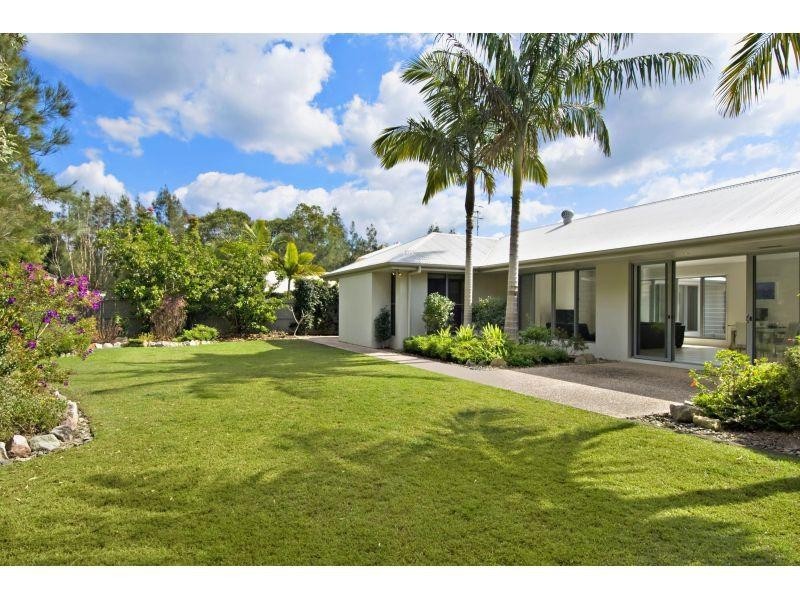 4 Aspera Place, Noosaville QLD 4566