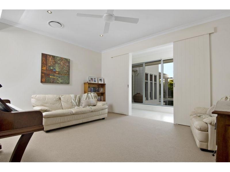 4 Aspera Place, Noosaville QLD 4566