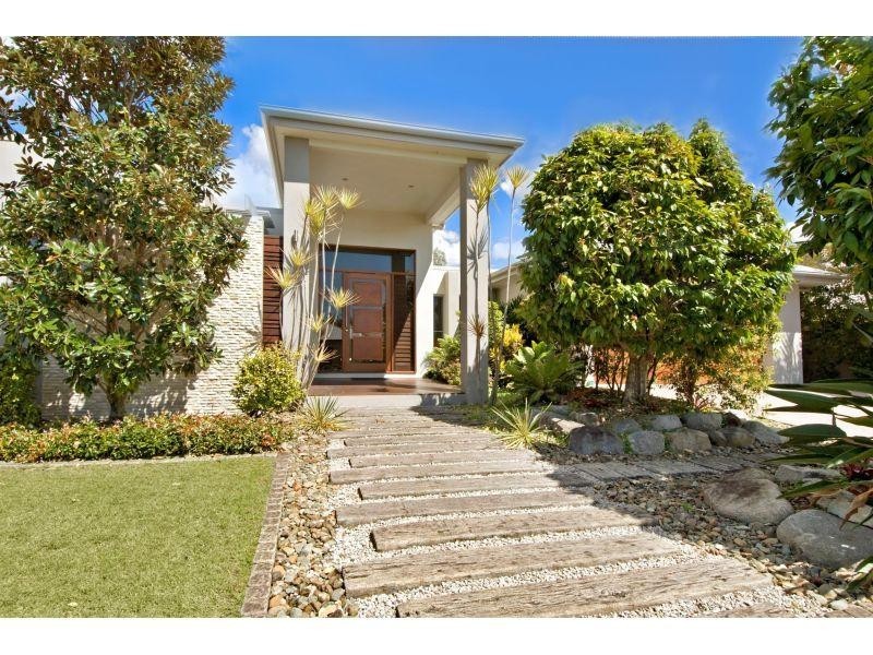 4 Aspera Place, Noosaville QLD 4566