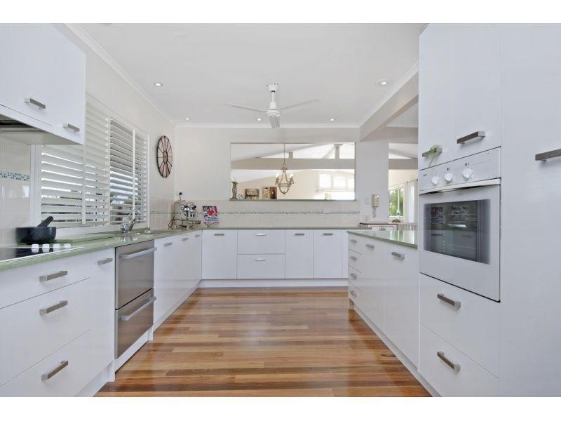 40 Arkana Drive, Noosa Heads QLD 4567