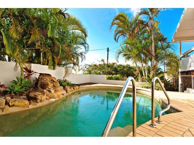 40 Arkana Drive, Noosa Heads QLD 4567