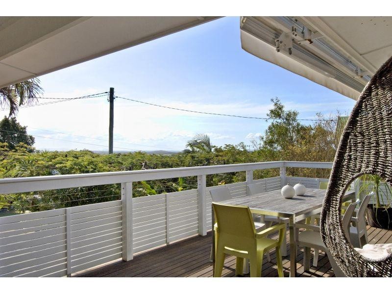 40 Arkana Drive, Noosa Heads QLD 4567