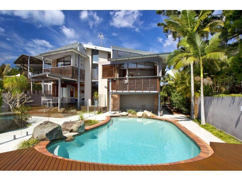 14 Angler Street, Noosa Heads QLD 4567