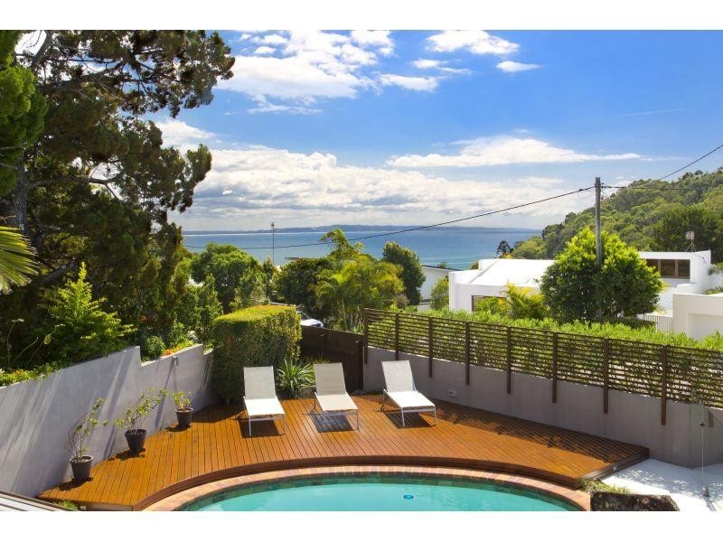 14 Angler Street, Noosa Heads QLD 4567