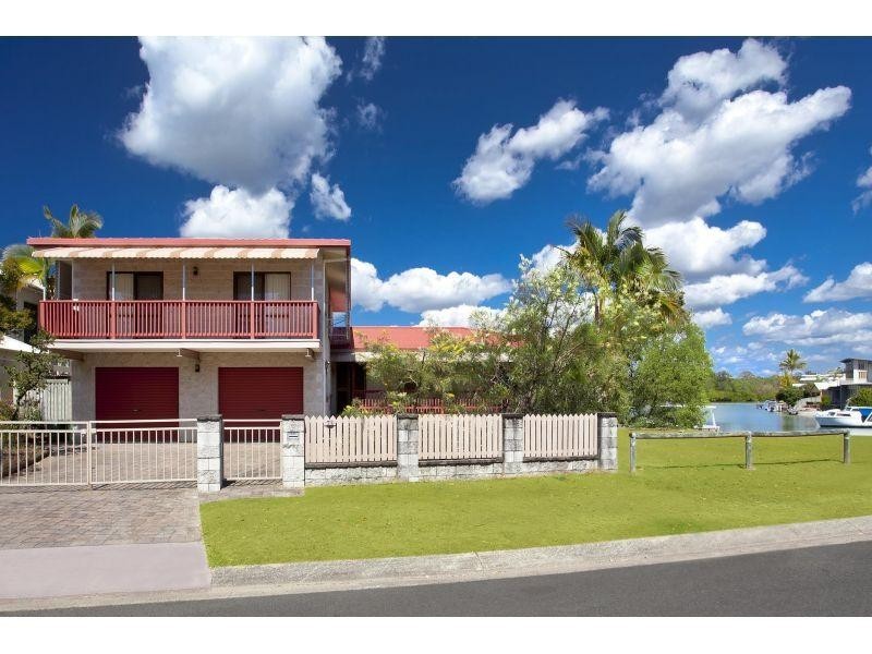 73 Wyuna Drive, Noosa Heads QLD 4567