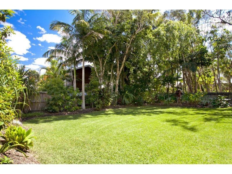 20 Leslie Drive, Noosa Heads QLD 4567