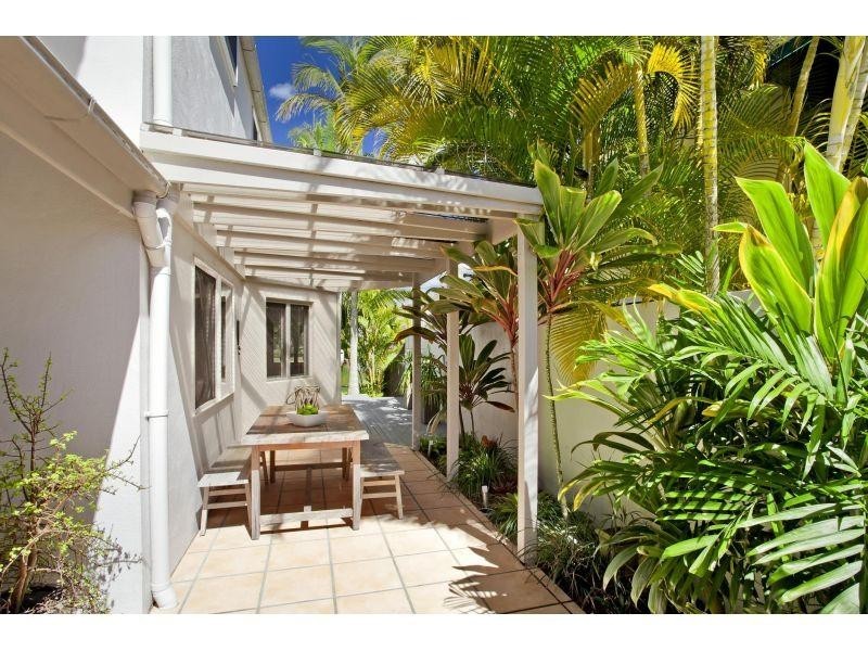 1/17 Laburnum Crescent, Noosaville QLD 4566