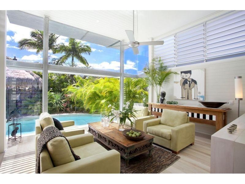 4 Currawong Street, Noosa Heads QLD 4567