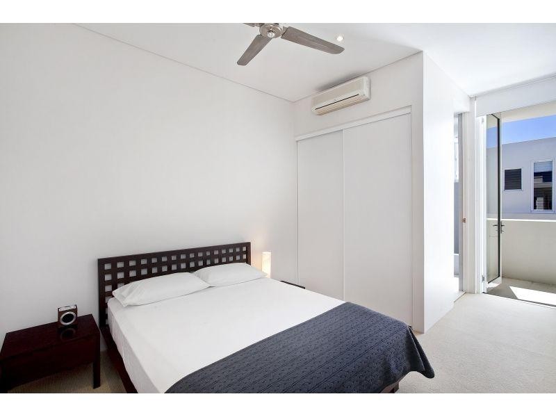 Residence 9/80 Hilton Terrace, Noosaville QLD 4566