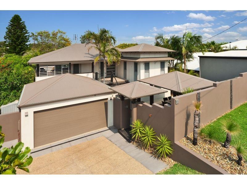 19 Orealla Crescent, Sunrise Beach QLD 4567