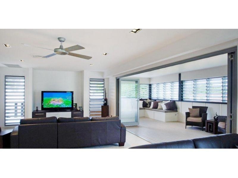 19 Orealla Crescent, Sunrise Beach QLD 4567