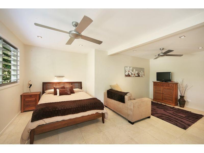 19 Orealla Crescent, Sunrise Beach QLD 4567