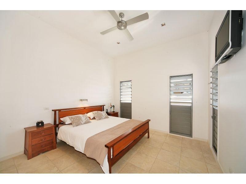 19 Orealla Crescent, Sunrise Beach QLD 4567