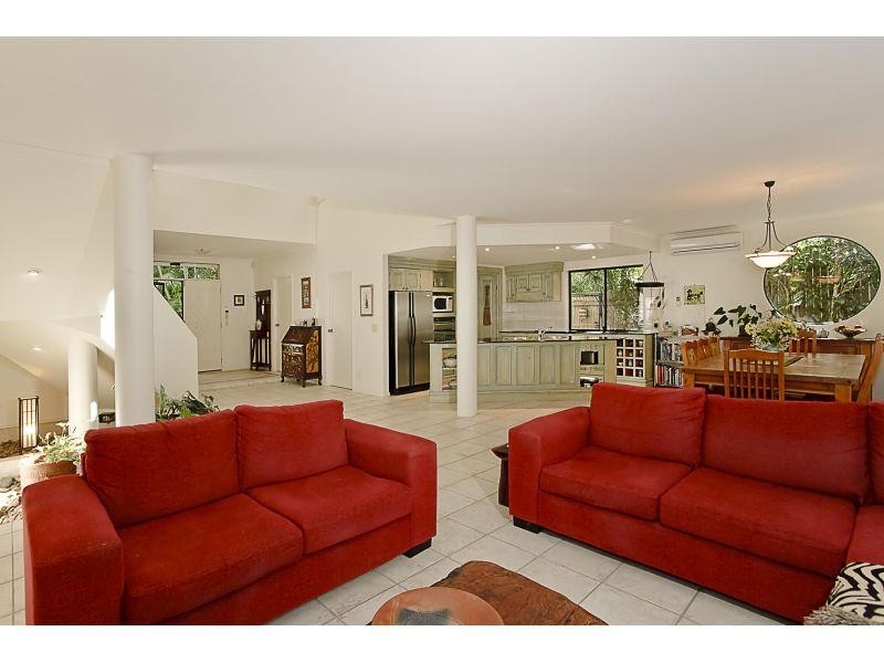 38 Redwood Avenue, Marcus Beach QLD 4573