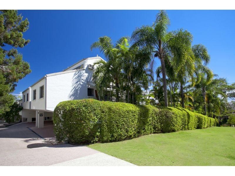 2/24 Viewland Drive, Noosa Heads QLD 4567