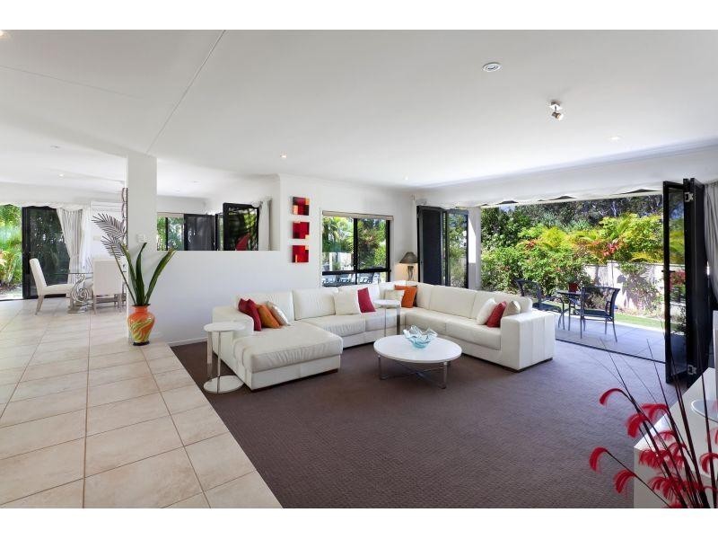 26 Starboard Avenue, Noosaville QLD 4566