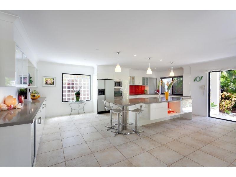 26 Starboard Avenue, Noosaville QLD 4566