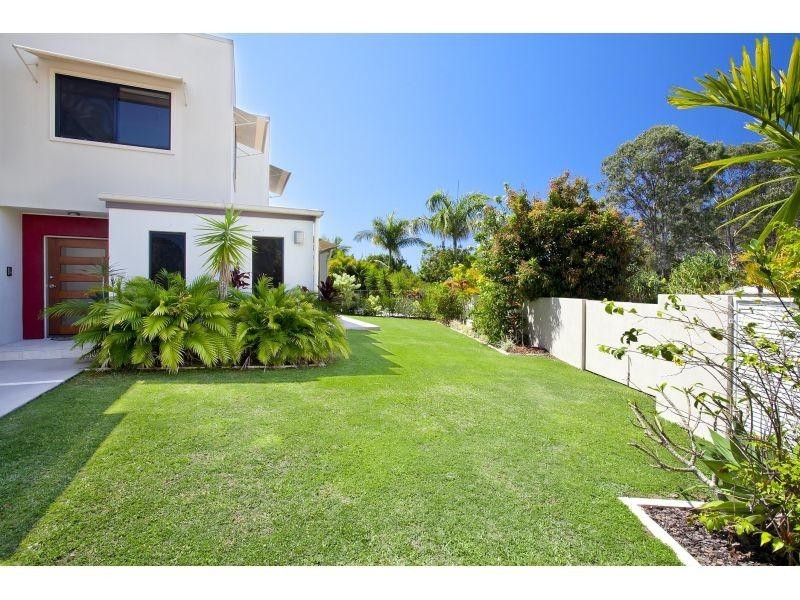 26 Starboard Avenue, Noosaville QLD 4566