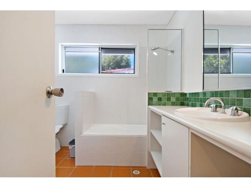 2/22 Solway Drive, Sunshine Beach QLD 4567