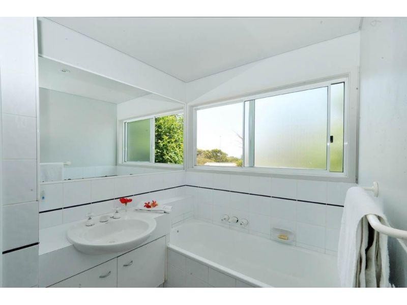 32 Lorilet Street, Peregian Beach QLD 4573