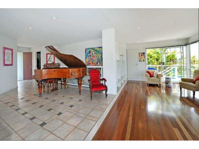 32 Lorilet Street, Peregian Beach QLD 4573