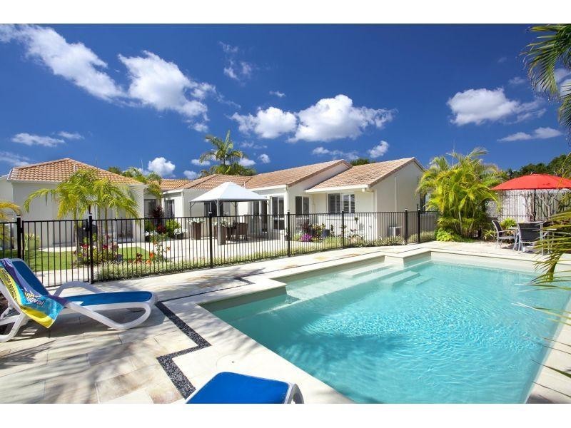 6 Seashell Place, Noosa Waters QLD 4566