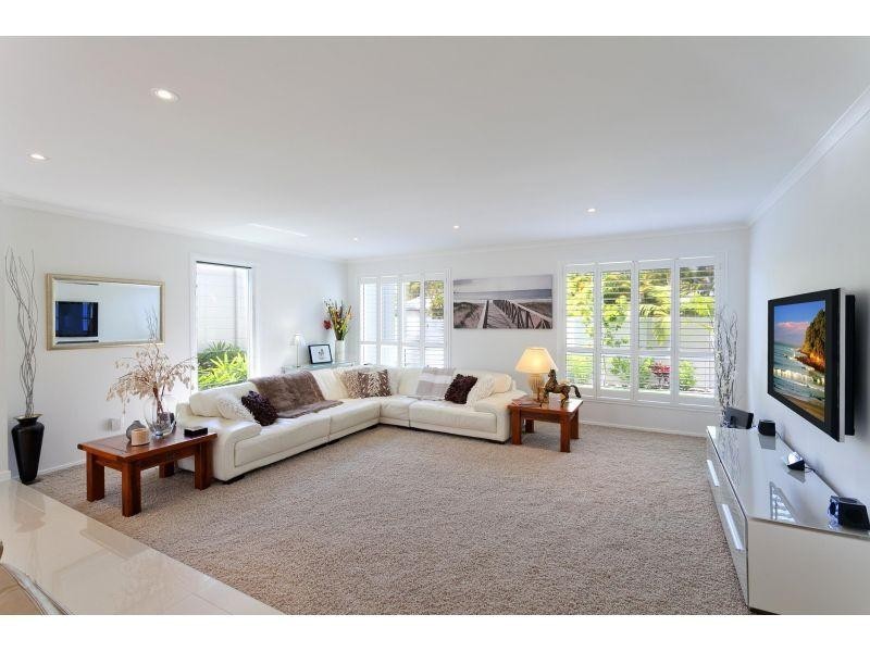 6 Seashell Place, Noosa Waters QLD 4566