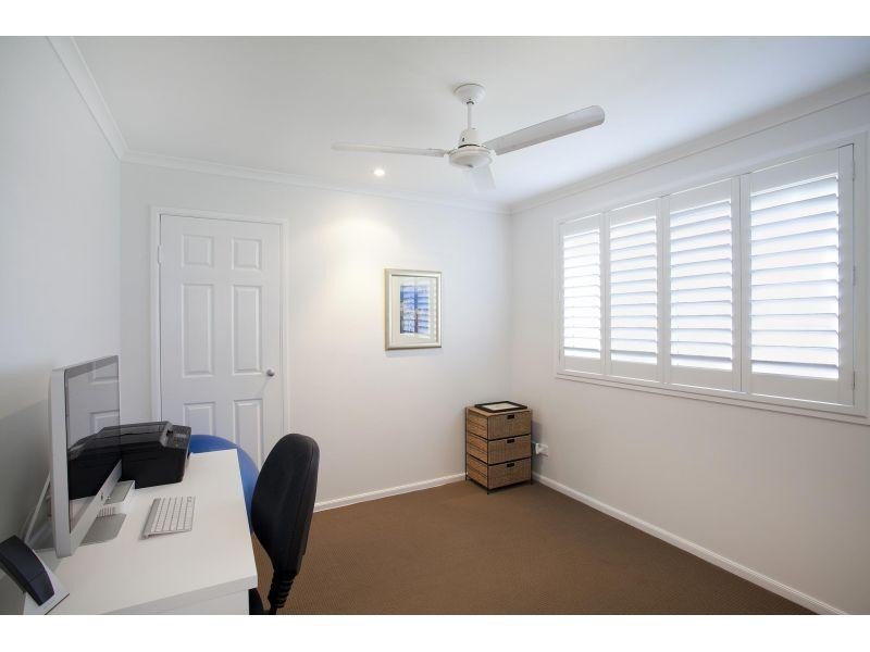 6 Seashell Place, Noosa Waters QLD 4566