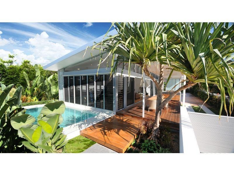 3 Cloudsley Street, Noosaville QLD 4566