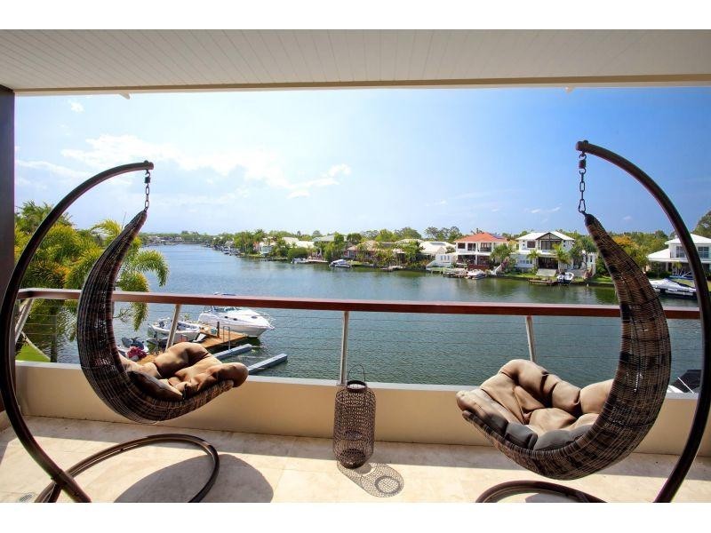 4 Seahorse Place, Noosa Waters QLD 4566