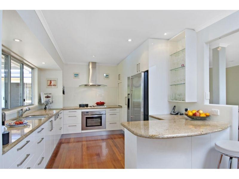 36 Wyona Drive, Noosa Heads QLD 4567