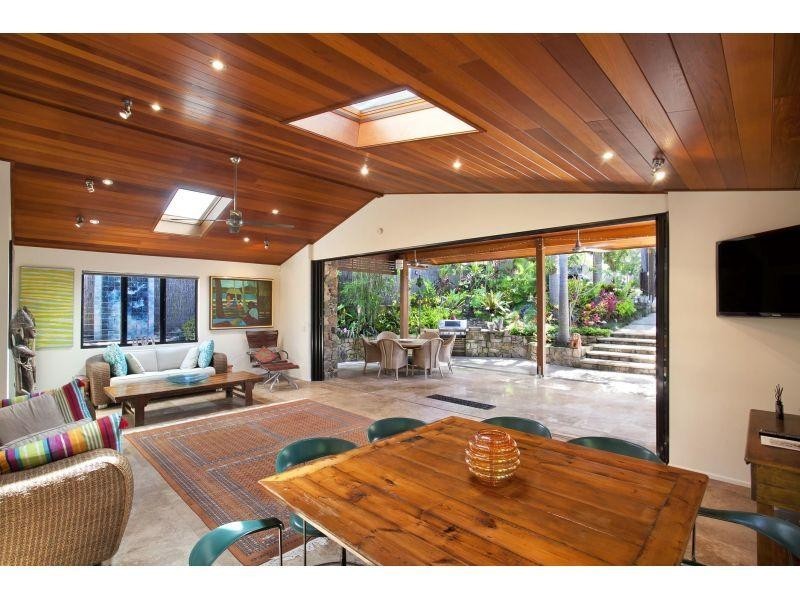 8 Mitti Street, Little Cove QLD 4567