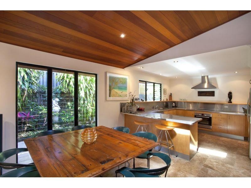 8 Mitti Street, Little Cove QLD 4567