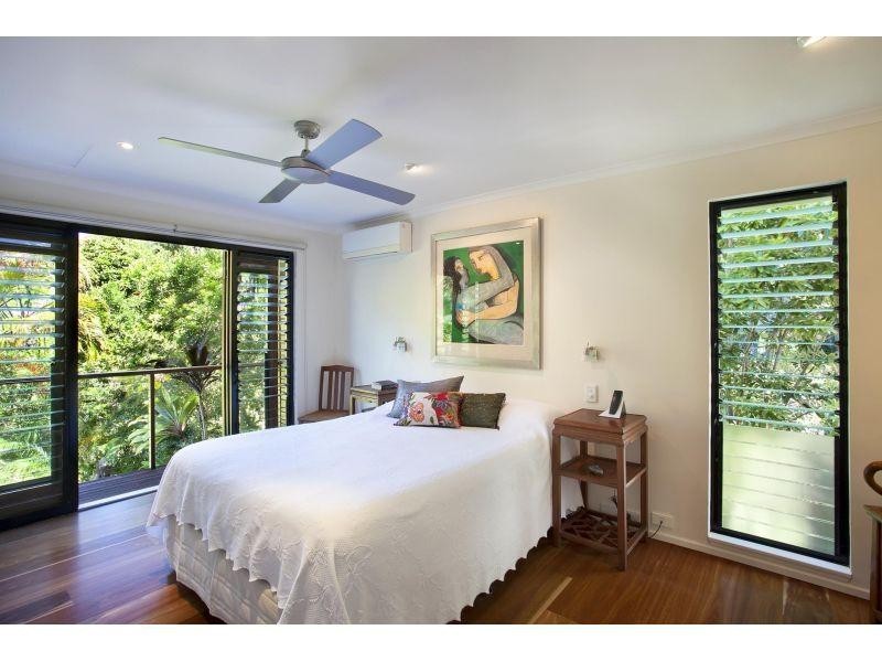 8 Mitti Street, Little Cove QLD 4567