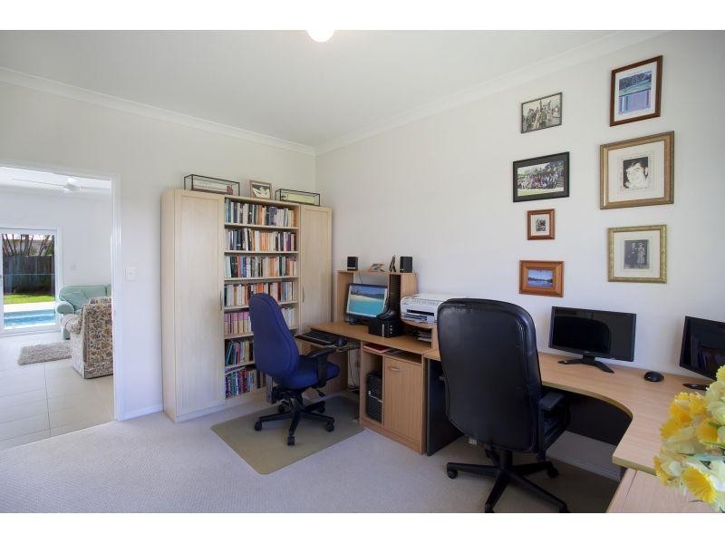 6 Seascout Circuit, Noosa Waters QLD 4566