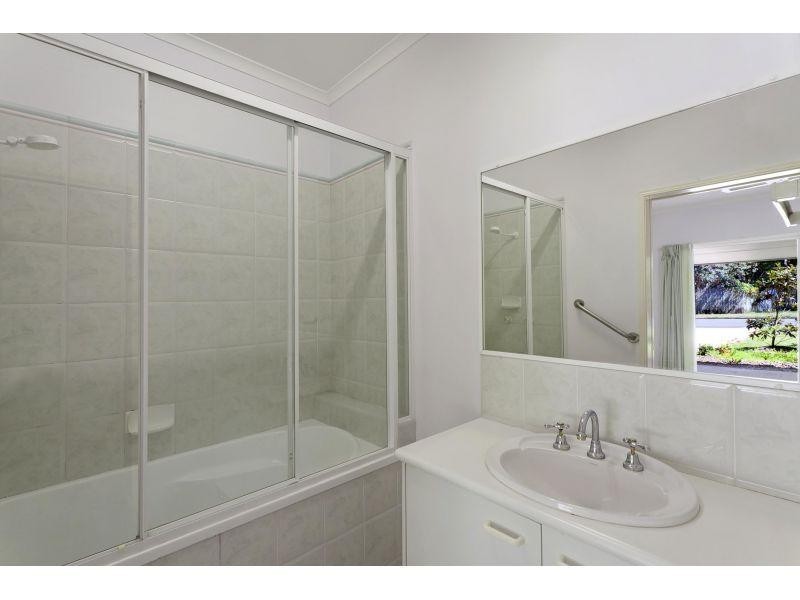 5 Weyba Park Drive, Noosa Heads QLD 4567