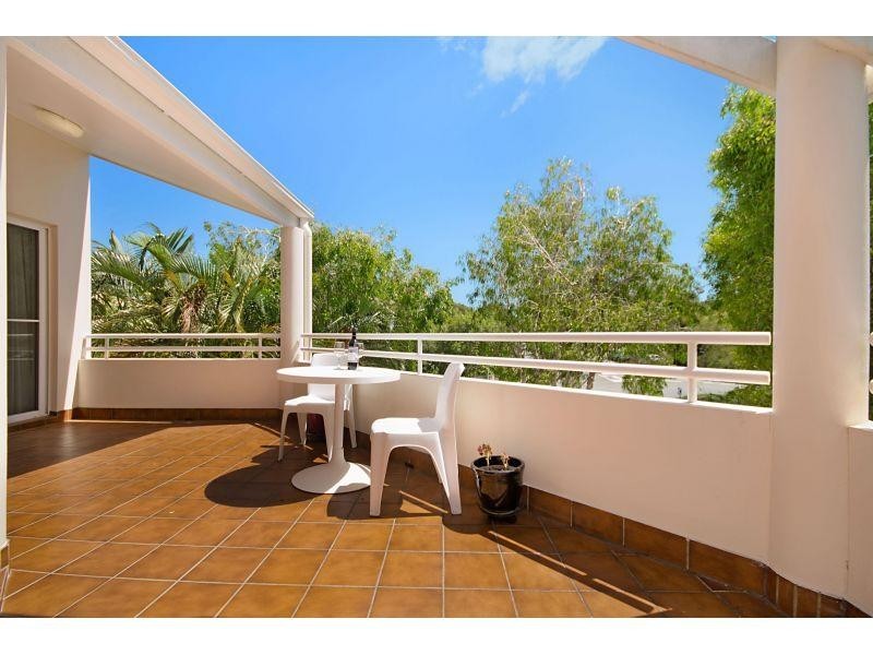 2/53 Southern Cross Parade, Sunrise Beach QLD 4567