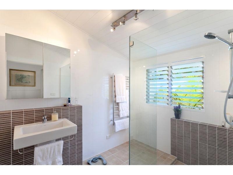 30 Wyuna Drive, Noosa Heads QLD 4567