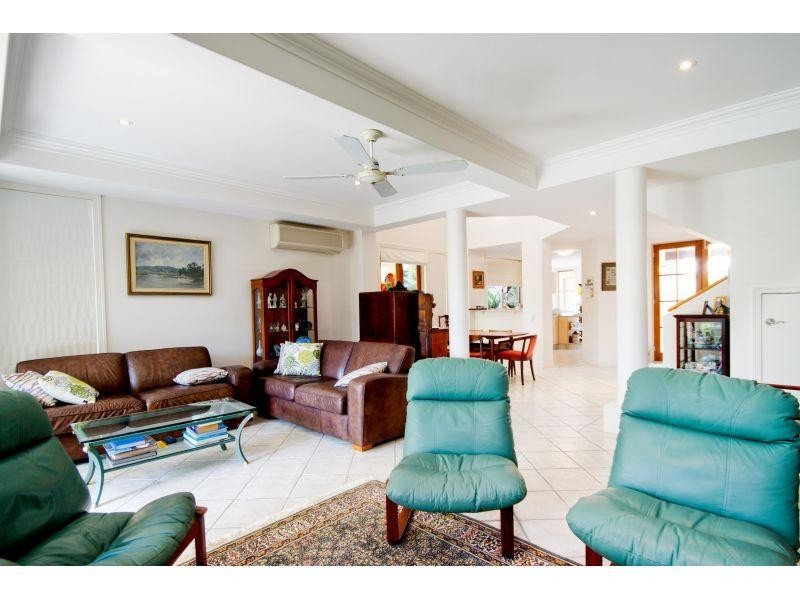 Villa 342/61 Noosa Springs Drive, Noosa Springs QLD 4567