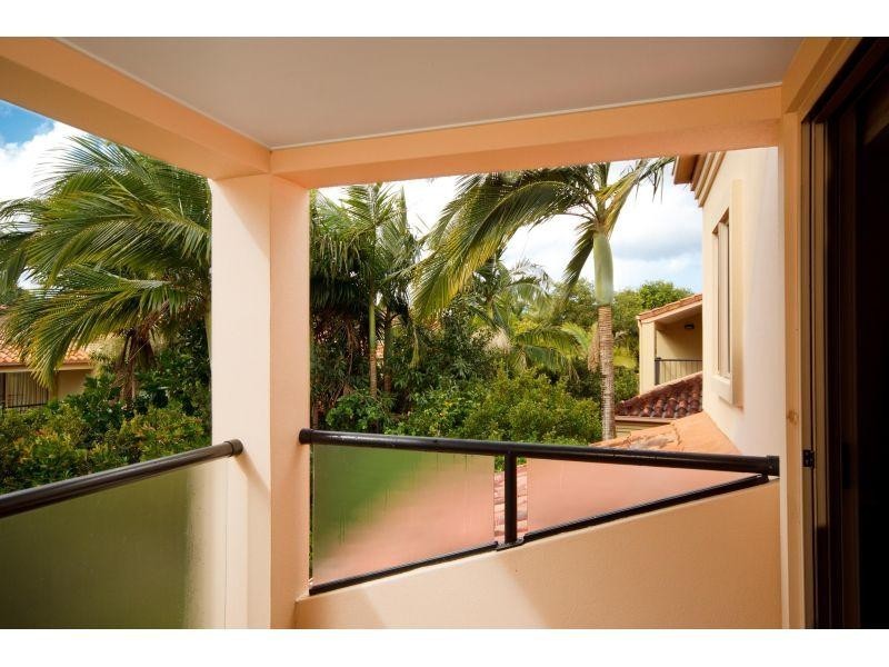 Villa 342/61 Noosa Springs Drive, Noosa Springs QLD 4567