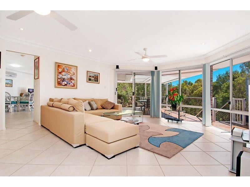 14 Freedom Place, Sunrise Beach QLD 4567