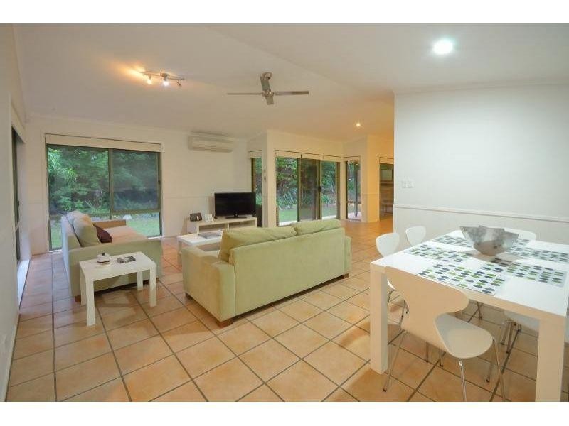 14 Werita Court, Sunrise Beach QLD 4567