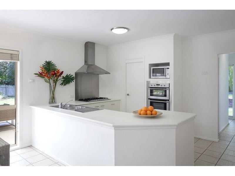 5 Sailfish Court, Noosa Waters QLD 4566