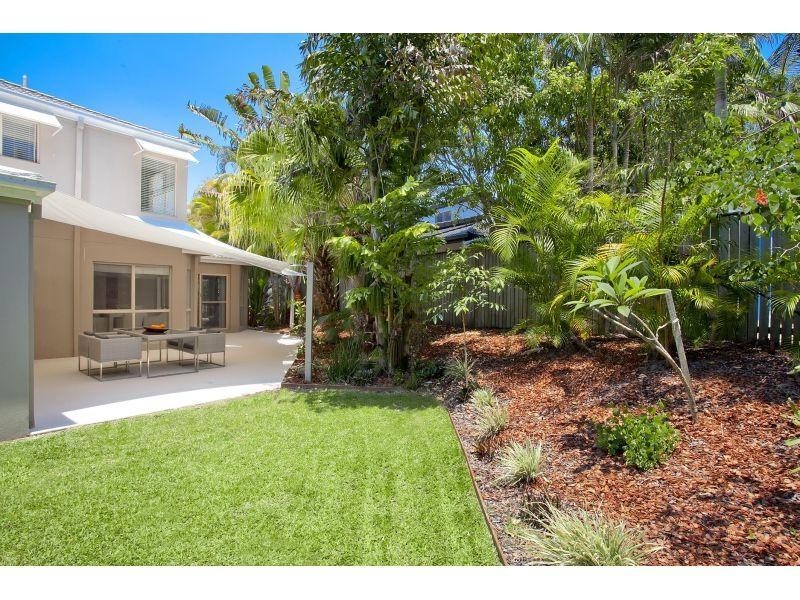 5 Sailfish Court, Noosa Waters QLD 4566