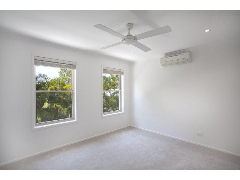 5 Sailfish Court, Noosa Waters QLD 4566