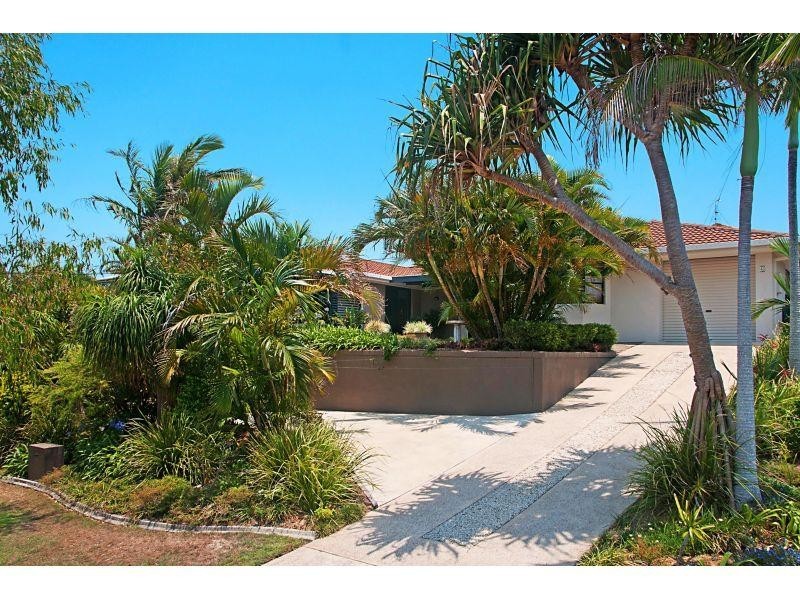 43 Lorilet Street, Peregian Beach QLD 4573