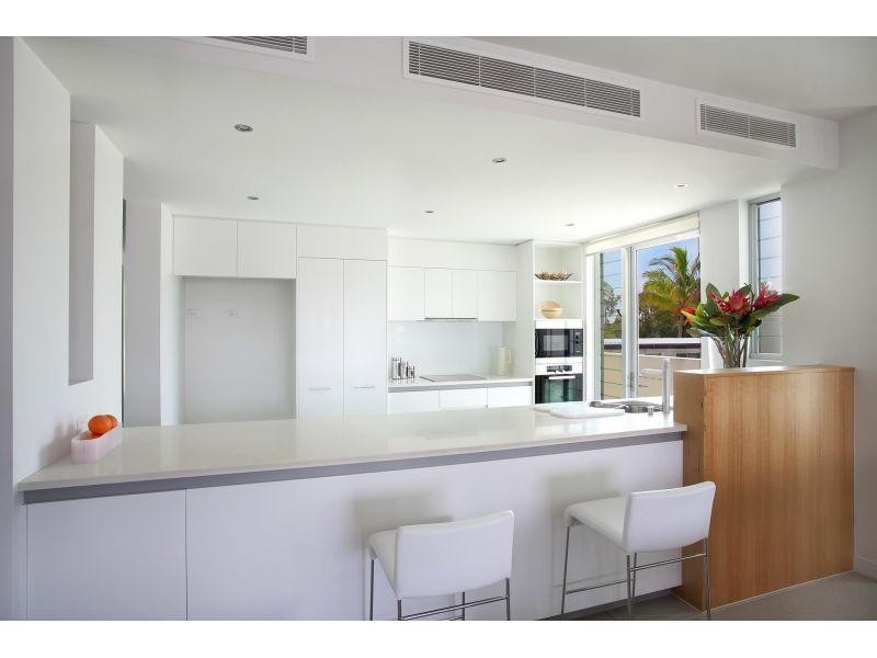 2/201 Gympie Terrace, Noosaville QLD 4566