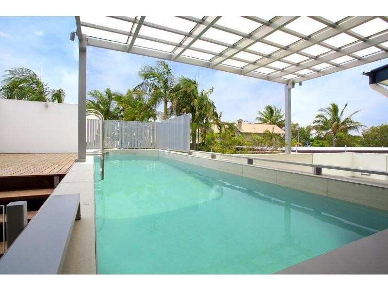 2/201 Gympie Terrace, Noosaville QLD 4566