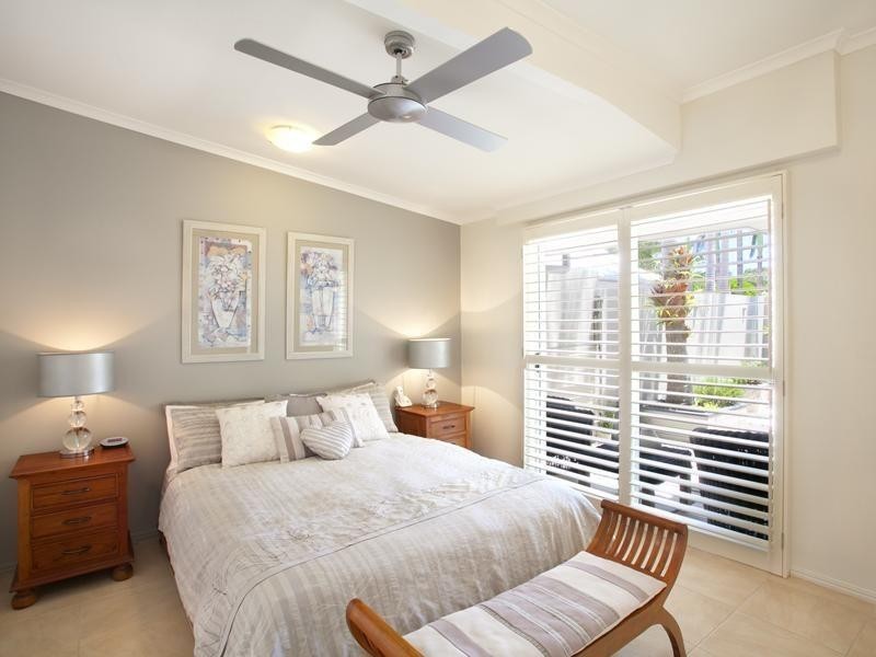 4/5 Sunseeker Close, Noosaville QLD 4566