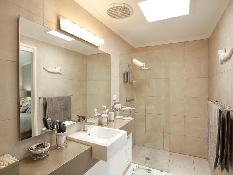 4/5 Sunseeker Close, Noosaville QLD 4566